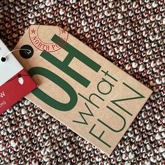 Dachshund holiday themed throw blanket. - Picture 6 of 9